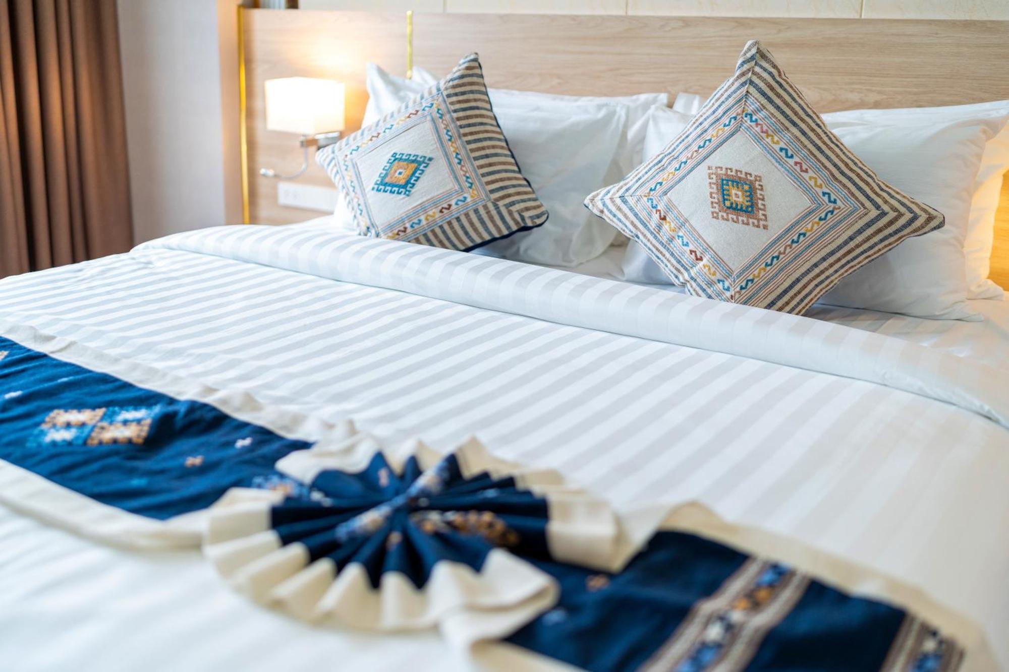 S Vangvieng Boutique Hotel ヴァンヴィエン エクステリア 写真